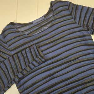 Cut Loose Women's Size PM Black Blue Gray Textured Stripe‎ Tunic Top Semi-Sheer